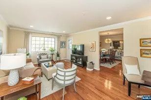 802 Thoreau Ct, Mahwah, NJ 07430 - Photo 5