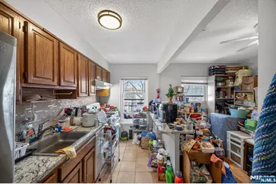 243 Johnson Avenue L4 #L4, Hackensack, NJ 07601 - Photo 5