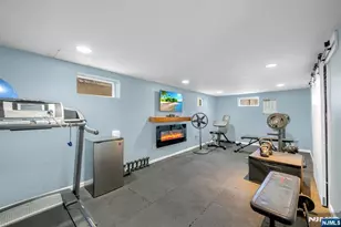 95 McKinley Ave, Hawthorne, NJ 07506 - Photo 21