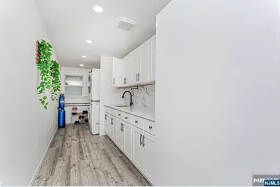 389 Madeline Avenue, Garfield, NJ 07026 - Photo 19