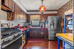 195 Emerson Ave, Paterson, NJ 07502 - Photo 9