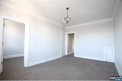 210 Day Avenue, Cliffside Park, NJ 07010 - Photo 15