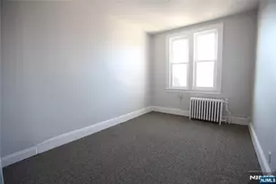 210 Day Ave, Cliffside Park, NJ 07010 - Photo 27