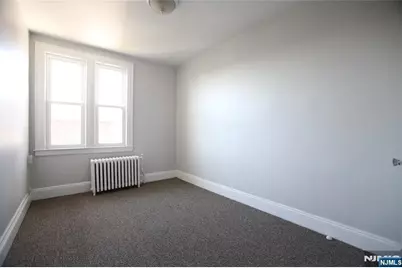 210 Day Avenue, Cliffside Park, NJ 07010 - Photo 29
