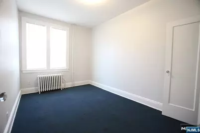 210 Day Avenue, Cliffside Park, NJ 07010 - Photo 11