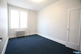 210 Day Ave, Cliffside Park, NJ 07010 - Photo 11