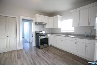 210 Day Avenue, Cliffside Park, NJ 07010 - Photo 13