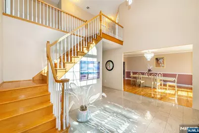 10 Pierson Court, Mahwah, NJ 07430 - Photo 17