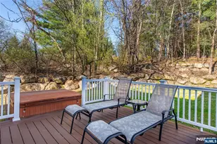 10 Pierson Ct, Mahwah, NJ 07430 - Photo 11