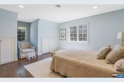 390 Lavelle Court, Wyckoff Township, NJ 07481 - Photo 25