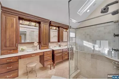 7 Jean Court, Old Tappan, NJ 07675 - Photo 23