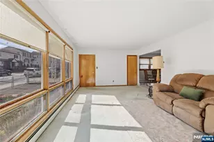 265 Lincoln Pl, Garfield, NJ 07026 - Photo 5
