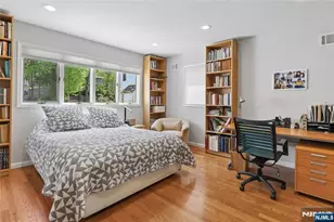 160 Magnolia Ave, Tenafly, NJ 07670 - Photo 23
