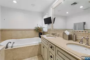 160 Magnolia Ave, Tenafly, NJ 07670 - Photo 21