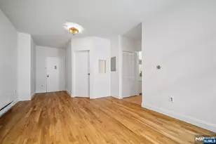 111 Mulberry Street 2C, Newark, NJ 07102 - Photo 11