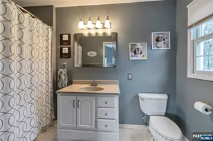 24 Broadway, West Milford, NJ 07480 - Photo 21