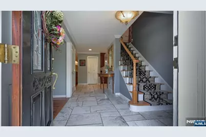 23 Erli Street, Wayne, NJ 07470 - Photo 7