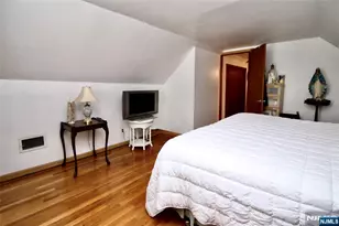 37-17 Jasper Rd, Fair Lawn, NJ 07410 - Photo 17
