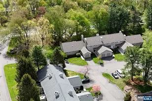 9 Parsons Ct, Mahwah, NJ 07430 - Photo 3