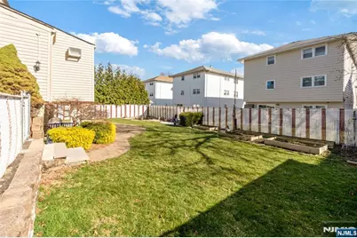 154 Orchard Street, Elmwood Park, NJ 07407 - Photo 17