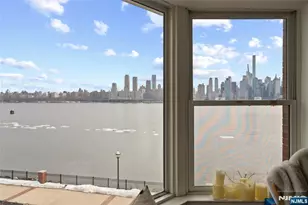 20 Ave At Port Imperial 237, West New York, NJ 07093 - Photo 3