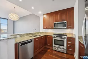 8100 River Road 209, North Bergen, NJ 07047 - Photo 3