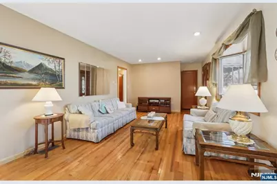 114 Crescent Avenue, Waldwick, NJ 07463 - Photo 11