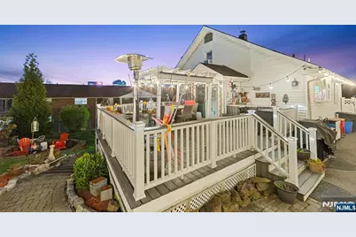 70 Overlook Avenue, Ridgefield Park, NJ 07660 - Photo 7