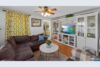 70 Overlook Avenue, Ridgefield Park, NJ 07660 - Photo 17
