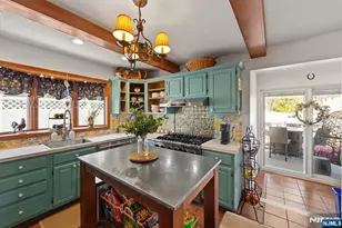 70 Overlook Ave, Ridgefield Park, NJ 07660 - Photo 25
