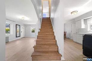 136 Catherine Ave, Mahwah, NJ 07430 - Photo 11
