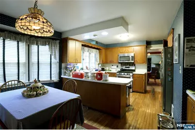 435 Carlton Road, Wyckoff Township, NJ 07481 - Photo 5