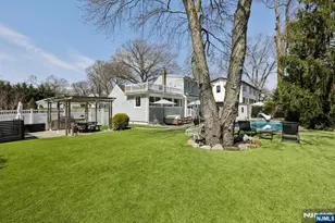 303 Walnut St, Washington Township, NJ 07676 - Photo 45