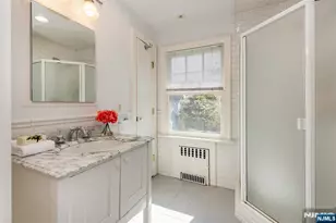 83 Essex Ave, Montclair, NJ 07042 - Photo 19