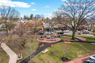 83 Essex Ave, Montclair, NJ 07042 - Photo 39