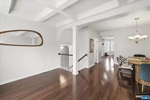41 Creekside Ct, Secaucus, NJ 07094 - Photo 5