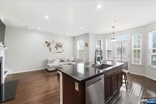 41 Creekside Ct, Secaucus, NJ 07094 - Photo 19