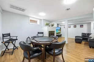 164 Selvage Ave, Teaneck Township, NJ 07666 - Photo 33