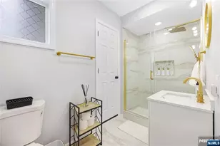 164 Selvage Ave, Teaneck Township, NJ 07666 - Photo 19