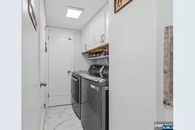 52 Galewood Drive 52 #52, Old Bridge Township, NJ 07747 - Photo 9