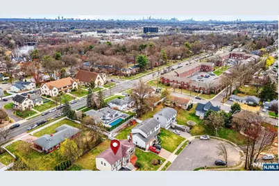 392 Mercer Avenue, River Edge, NJ 07661 - Photo 35