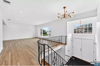 392 Mercer Avenue, River Edge, NJ 07661 - Photo 3