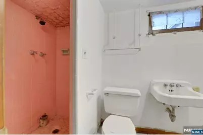 264 Lincoln Place, Garfield, NJ 07026 - Photo 31