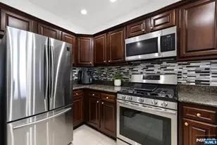 324 The Promenade, Edgewater, NJ 07020 - Photo 47