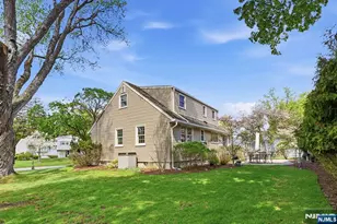 217 Jeffer St, Ridgewood, NJ 07450 - Photo 5
