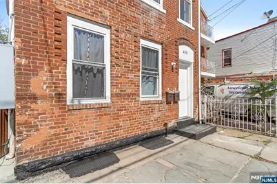 435 17th Street, Newark, NJ 07103 - Photo 37