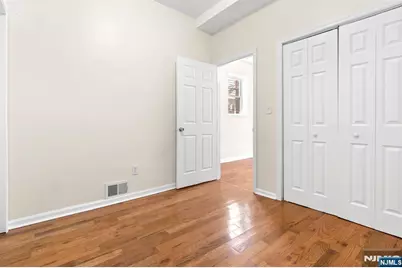 435 17th Street, Newark, NJ 07103 - Photo 15