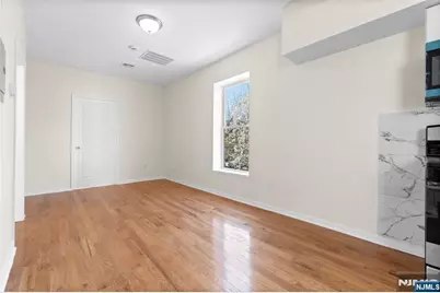 435 17th Street, Newark, NJ 07103 - Photo 23