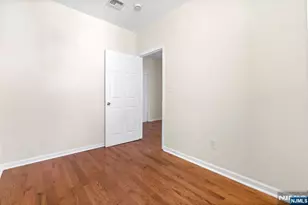 435 17th St, Newark, NJ 07103 - Photo 25
