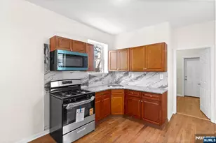 435 17th St, Newark, NJ 07103 - Photo 11